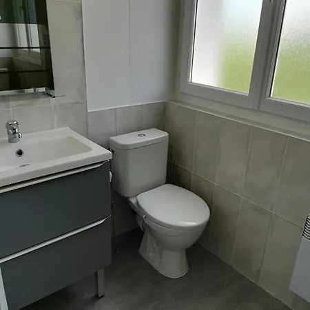 Apartment Centre