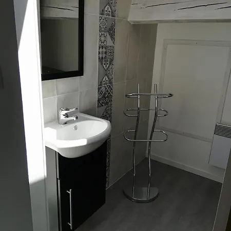 Centre Apartment *